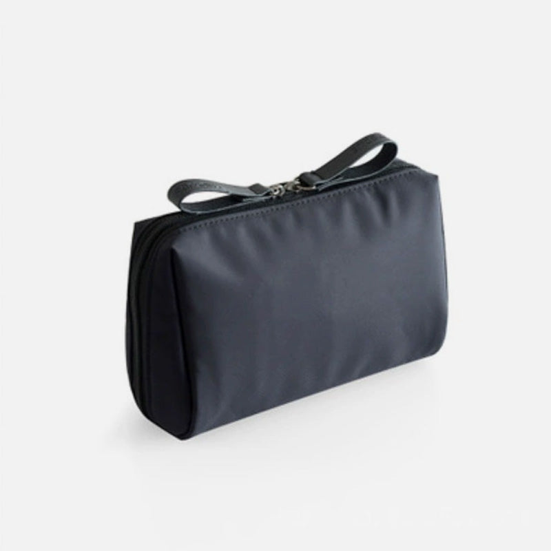 đ„Superdeal! 32% Rabatt! â LĂ€ppstiftsformad SminkvĂ€ska â Unik Design & Perfekt för HandvĂ€skan