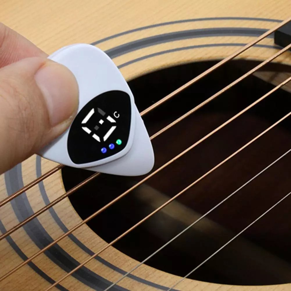 đ„ 39% Rabatt! 2-i-1 Plektrum + Tuner för Gitarr
