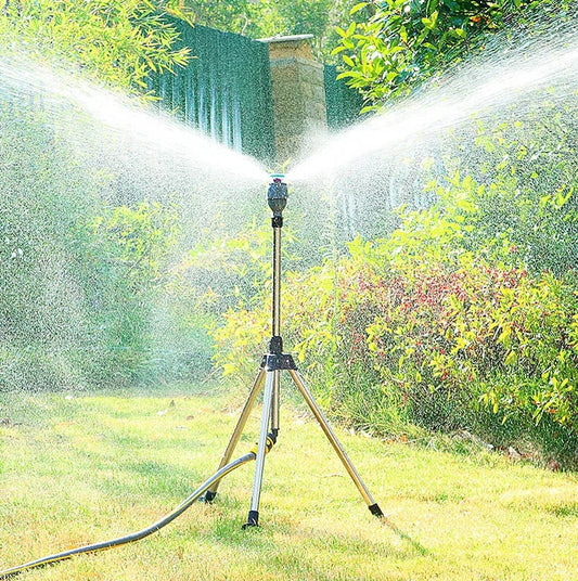 🔥Superdeal! 39% Rabatt! Roterande Sprinkler med Trefotsstativ – 360° Täckning för Trädgården
