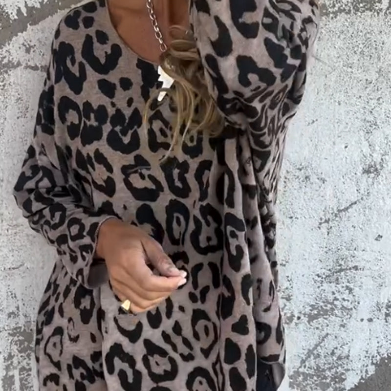 🔥 49% RABATT – 🐆 Damens Stretchtopp med Leopardtryck och Rund Hals